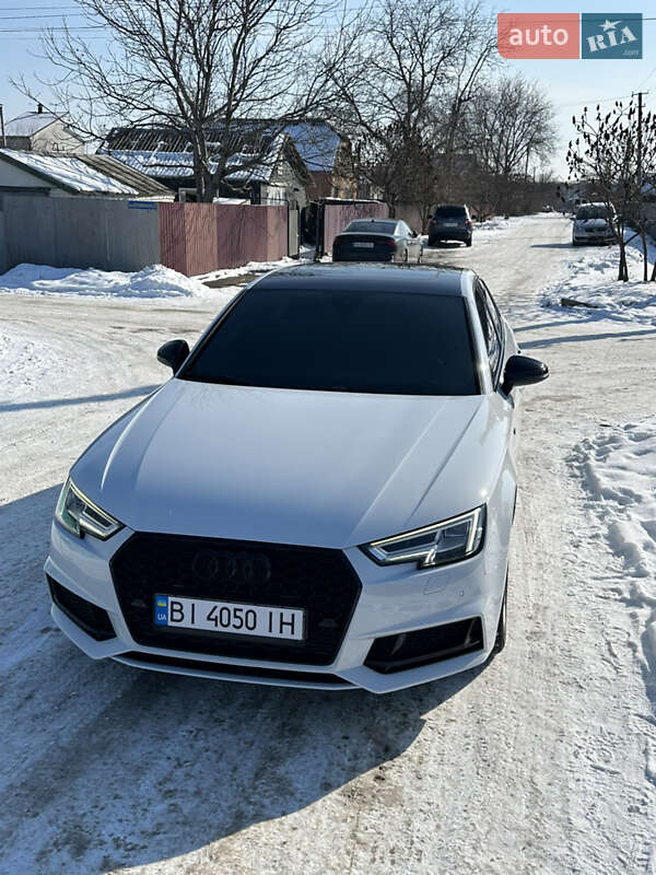 Седан Audi A4 2017 в Полтаві