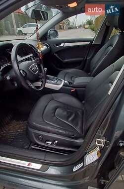 Седан Audi A4 2013 в 