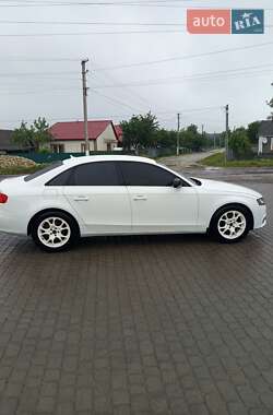 Седан Audi A4 2010 в 
