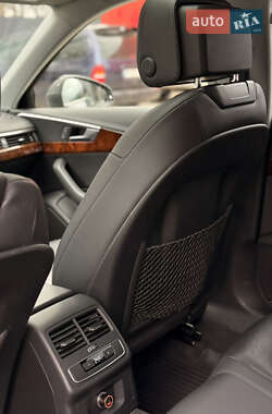 Седан Audi A4 2016 в 