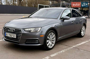 Седан Audi A4 2016 в Киеве