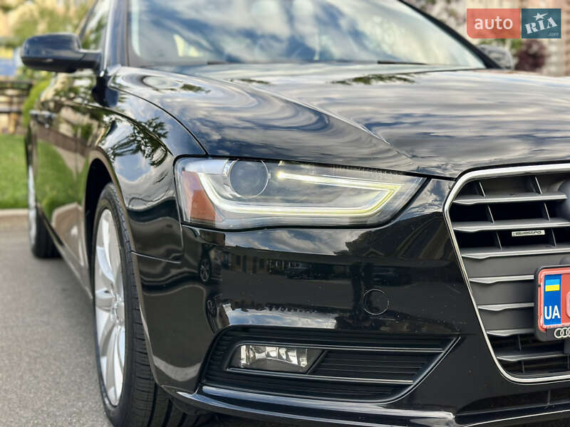 Седан Audi A4 2013 в Києві