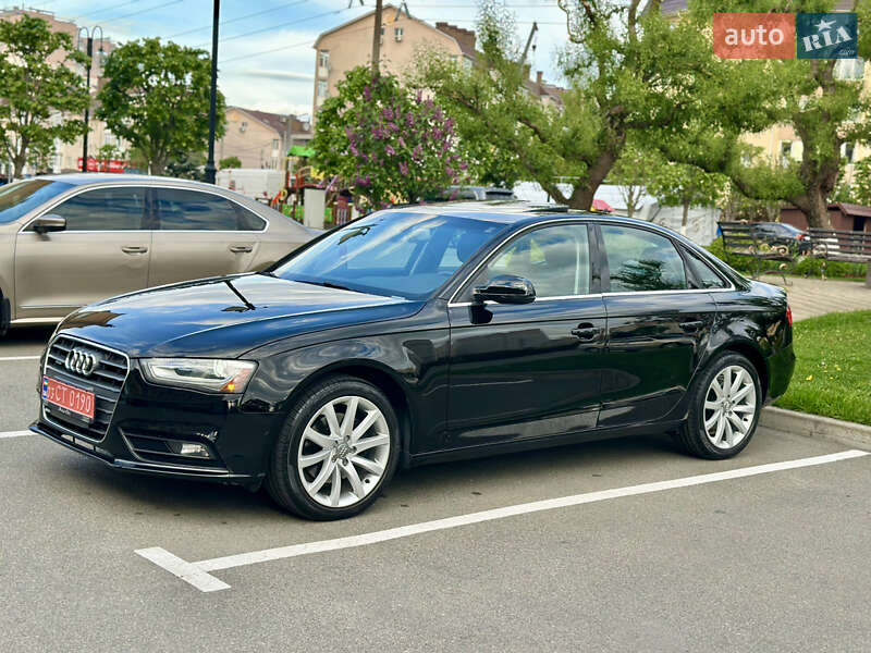Седан Audi A4 2013 в Києві