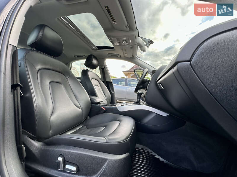 Седан Audi A4 2013 в Києві
