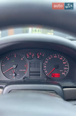 Универсал Audi A4 1998 в 