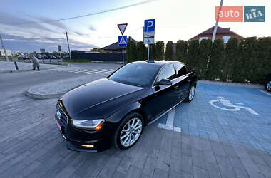 Седан Audi A4 2014 в Луцьку