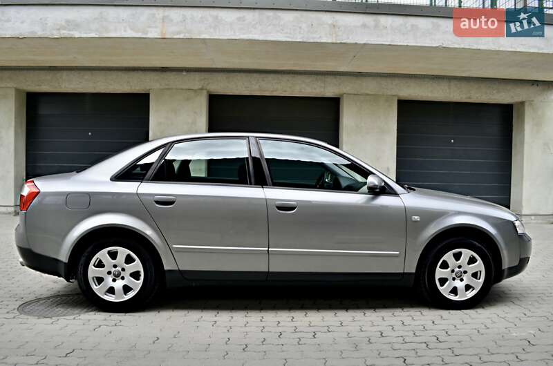 Седан Audi A4 2001 в Дрогобичі