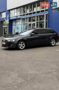 Універсал Audi A4 2012 в 
