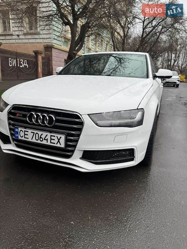 Седан Audi A4 2010 в 