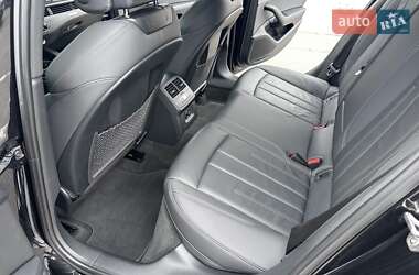 Седан Audi A4 2020 в 