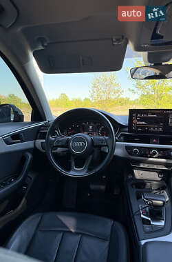 Седан Audi A4 2020 в 