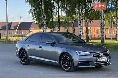 Седан Audi A4 2016 в Киеве