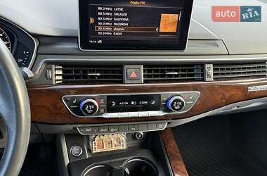 Седан Audi A4 2019 в 