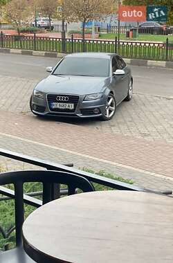 Седан Audi A4 2011 в Никополе