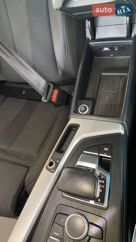 Універсал Audi A4 2017 в Володимирі