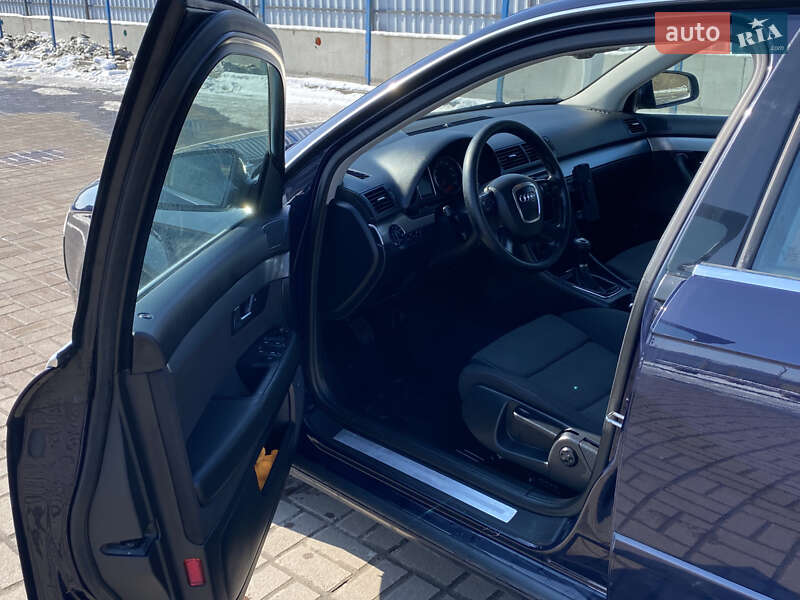 Универсал Audi A4 2005 в Полтаве