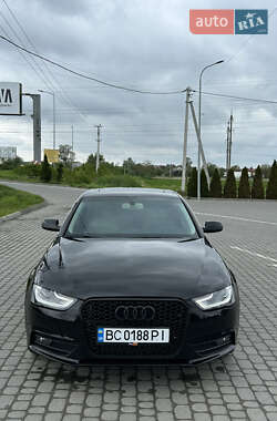 Седан Audi A4 2013 в Львові