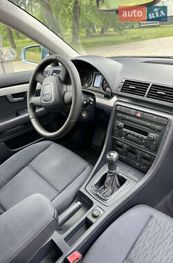 Седан Audi A4 2005 в 