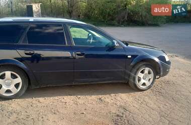 Универсал Audi A4 2004 в 
