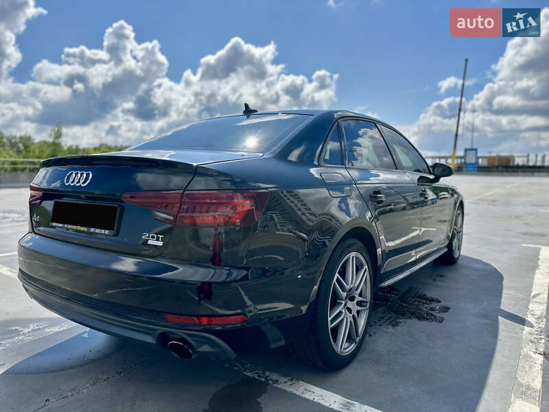 Седан Audi A4 2017 в Киеве