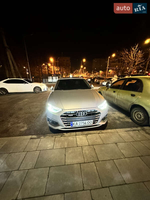Седан Audi A4 2021 в Харькове