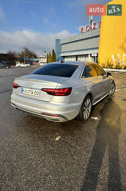 Седан Audi A4 2021 в 