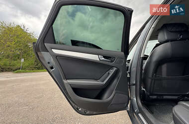 Седан Audi A4 2012 в 