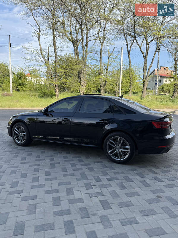 Седан Audi A4 2016 в Одесі