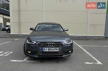 Седан Audi A4 2014 в Києві
