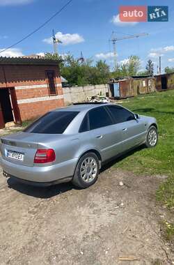 Седан Audi A4 2000 в Івано-Франківську