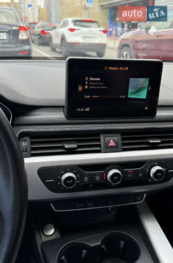 Седан Audi A4 2016 в 