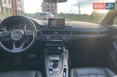 Седан Audi A4 2018 в 