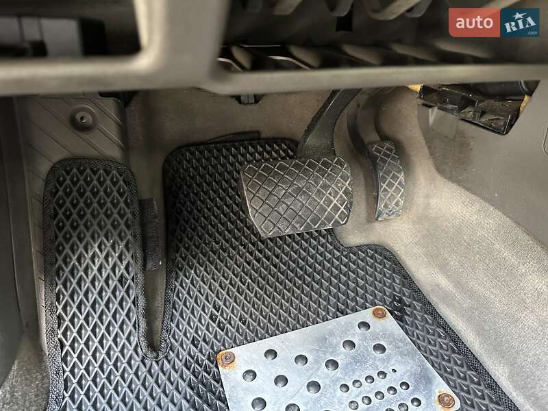 Универсал Audi A4 2002 в Киеве фото 31 Универсал Audi A4 2002 в Киеве