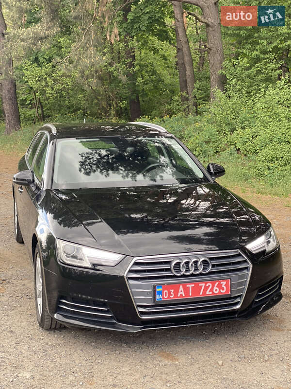 Audi A4 2017