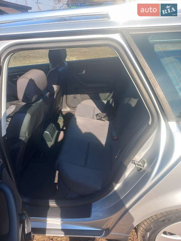 Универсал Audi A4 2003 в Киеве