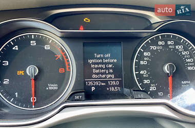Седан Audi A4 2013 в 