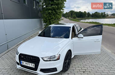 Седан Audi A4 2014 в 