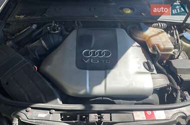 Седан Audi A4 2001 в 