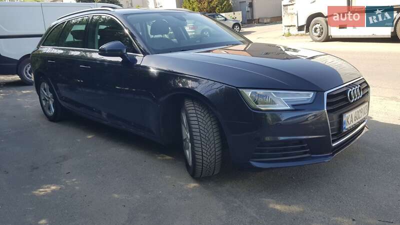 Универсал Audi A4 2017 в 