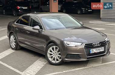 Седан Audi A4 2016 в Киеве
