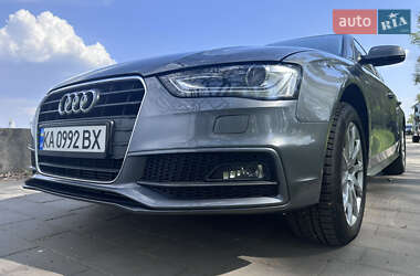 Седан Audi A4 2014 в 