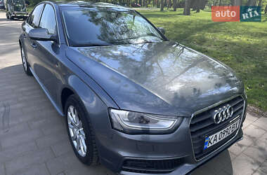 Седан Audi A4 2014 в 