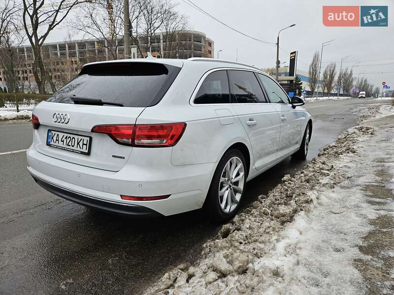 Универсал Audi A4 2016 в Киеве