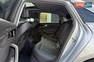 Седан Audi A4 2020 в 