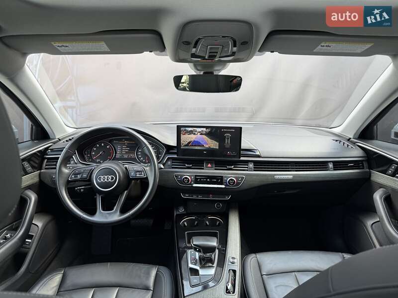 Седан Audi A4 2020 в Львове
