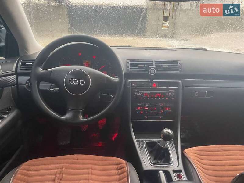 Универсал Audi A4 2002 в Тернополе