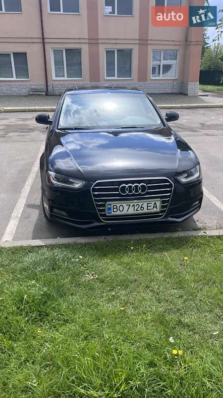 Седан Audi A4 2014 в Дружбе