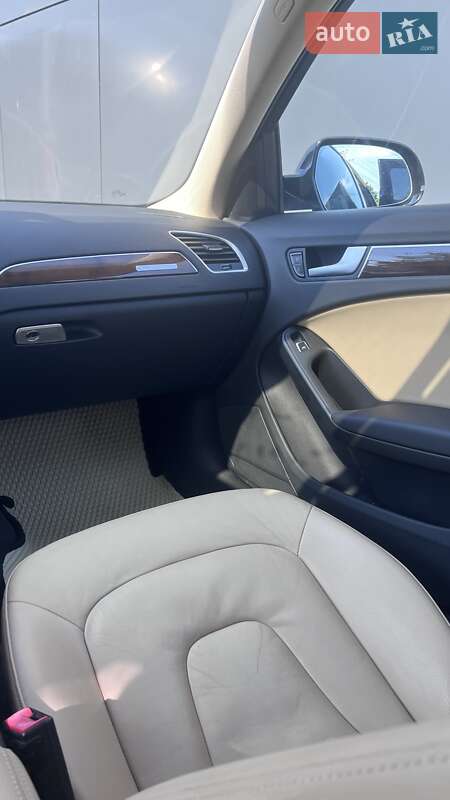 Седан Audi A4 2014 в Дружбе