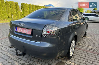 Седан Audi A4 2001 в 