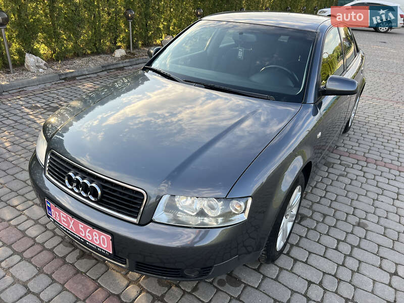 Седан Audi A4 2001 в Дунаевцах